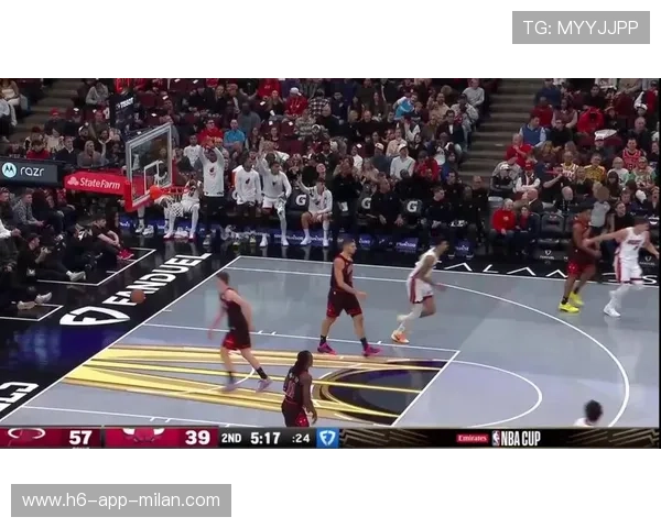 NBA后场超远三分绝杀，全场疯狂